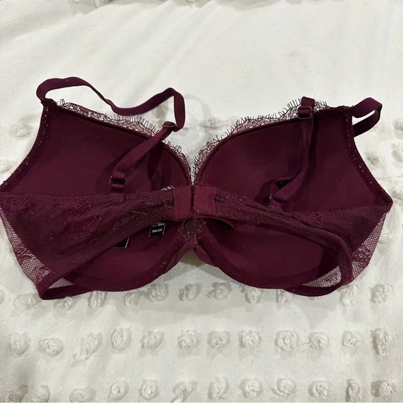 Victorias Secret Burgandy Lace Very Sexy Push Up Bra Size 32D - Picture 3 of 3